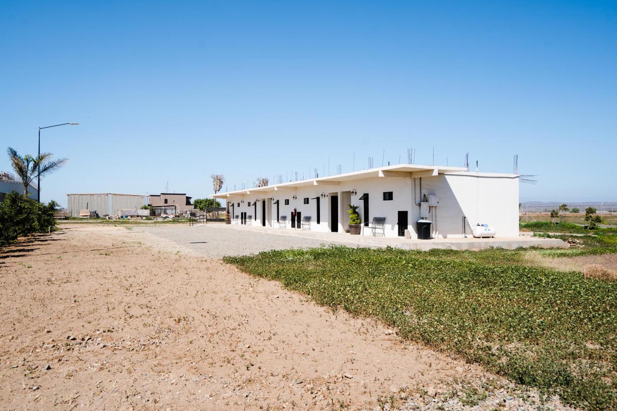 Hotel & Rv Park Rosa Evelyn San Quintin Esterno foto