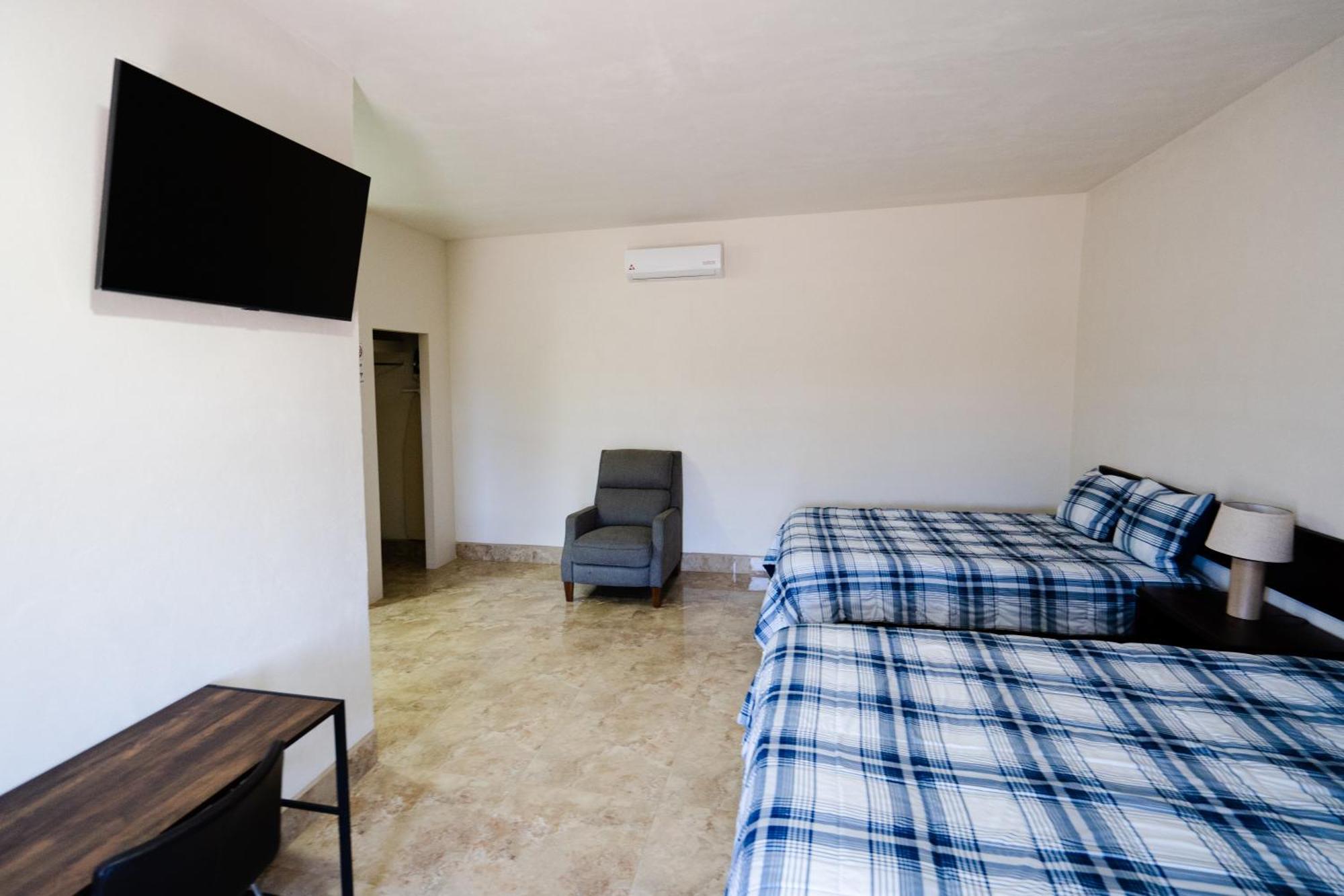 Hotel & Rv Park Rosa Evelyn San Quintin Esterno foto